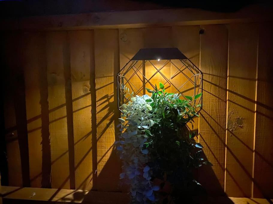 Stylish 1 Bedroom Studio Outdoor Area And Hot Tub Bournemouth Esterno foto